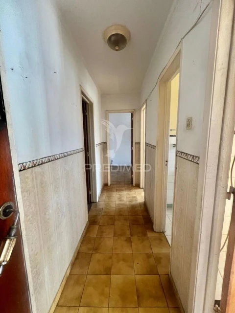 Apartamento T2 para Venda em Baixa da Banheira e Vale da Amoreira