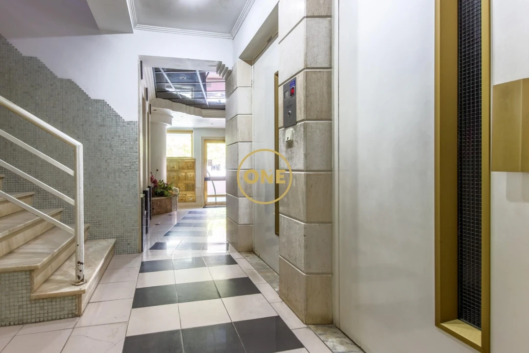 Apartamento T1 para Venda em Caparica e Trafaria Foto 27
