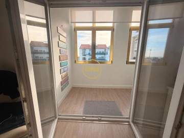Apartamento T1 para Venda em Caparica e Trafaria