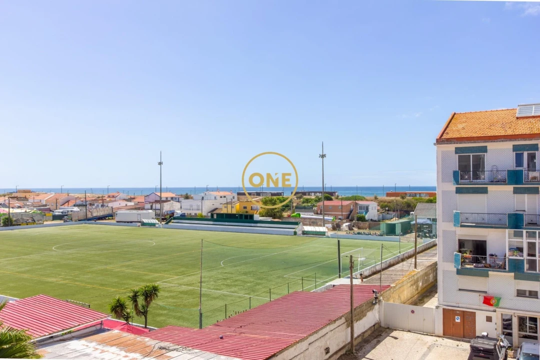 Apartamento T1 para Venda em Caparica e Trafaria Foto 25