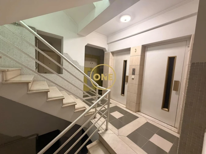 Apartamento T1 para Venda em Caparica e Trafaria Foto 14
