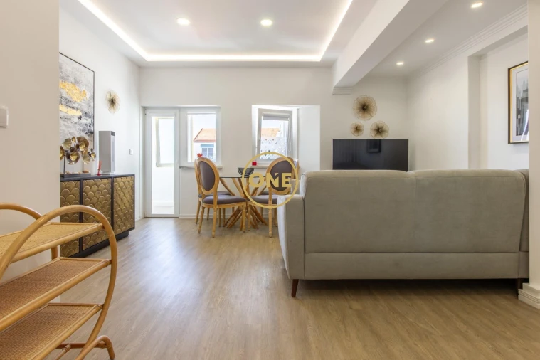 Apartamento T1 para Venda em Caparica e Trafaria Foto 13