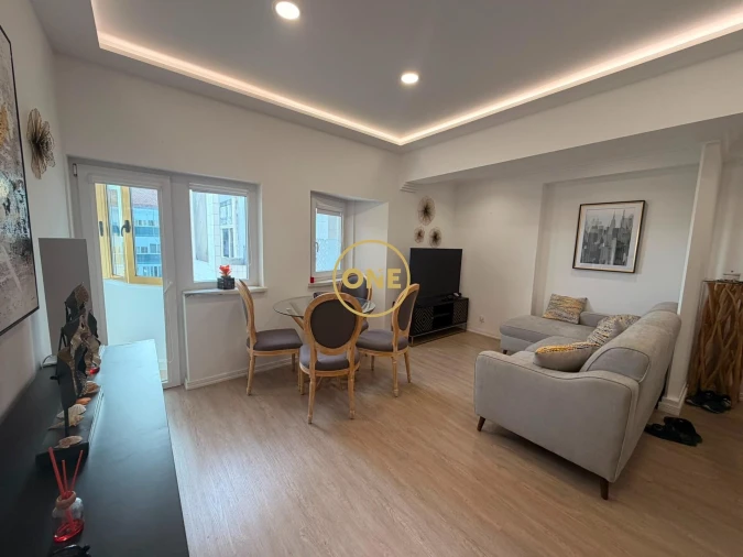 Apartamento T1 para Venda em Caparica e Trafaria Foto 2