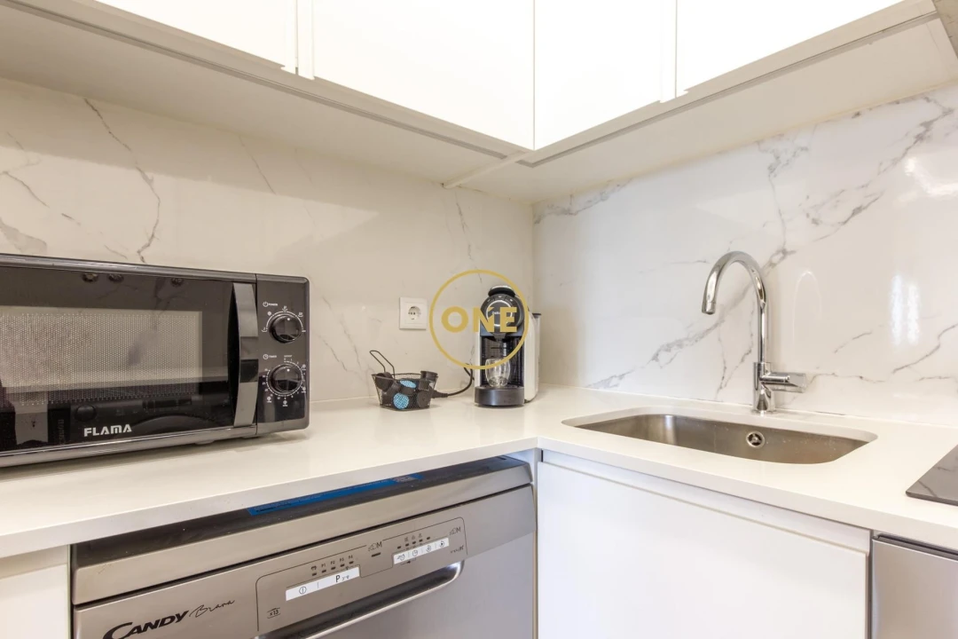 Apartamento T1 para Venda em Caparica e Trafaria Foto 11