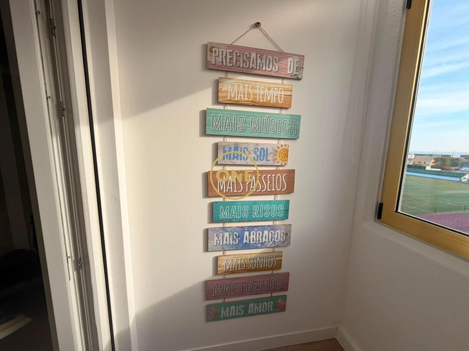 Apartamento T1 para Venda em Caparica e Trafaria Foto 27
