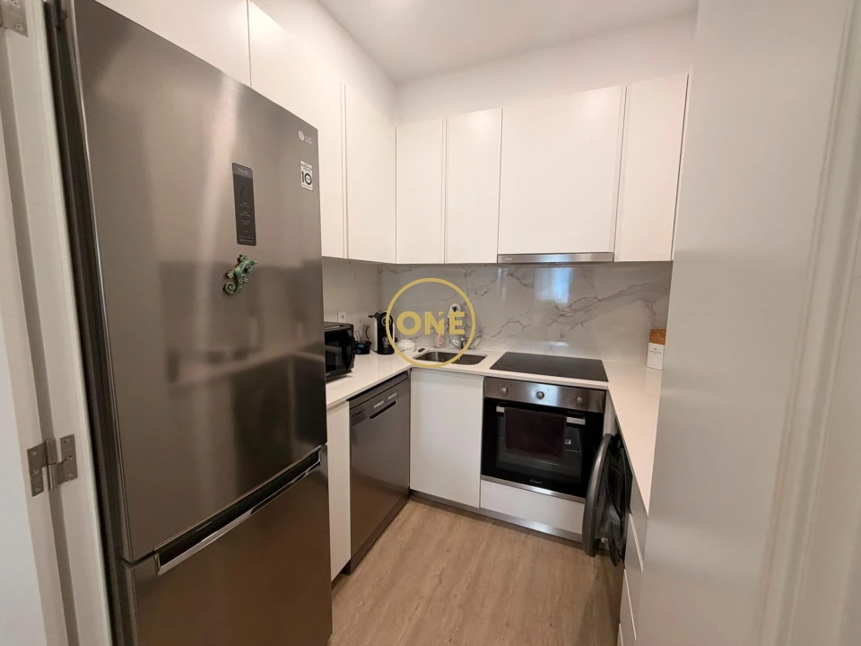 Apartamento T1 para Venda em Caparica e Trafaria Foto 16