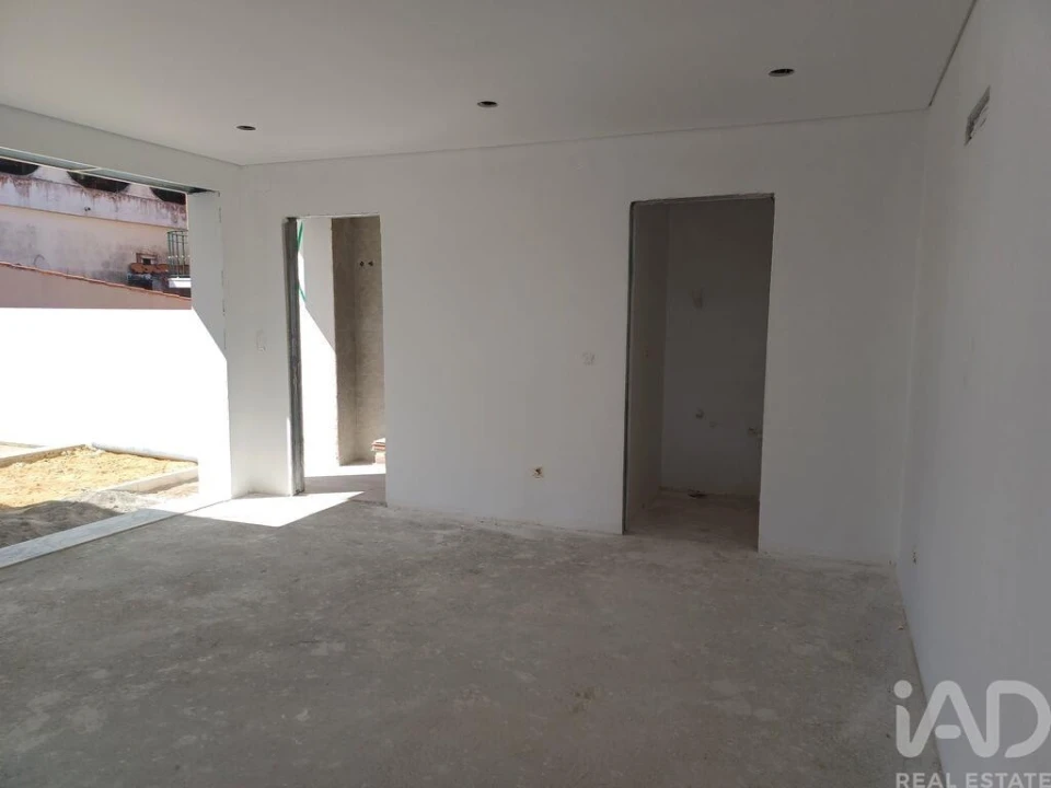 Moradia T4 para Venda em Fernao Ferro Foto 19