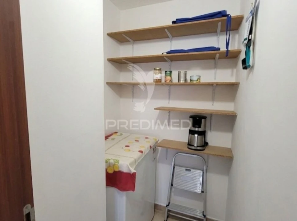 Apartamento T2 para Venda em Santo Antonio da Charneca Foto 3