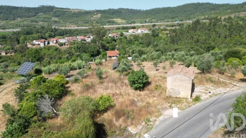 Armazém para Venda em Lamas