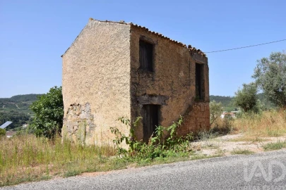 Armazém para Venda em Lamas