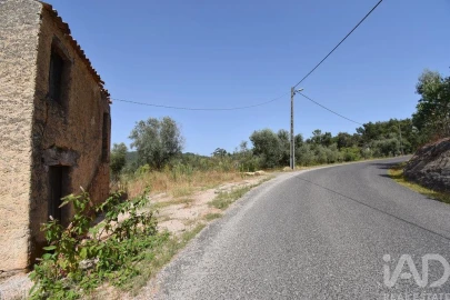 Armazém para Venda em Lamas