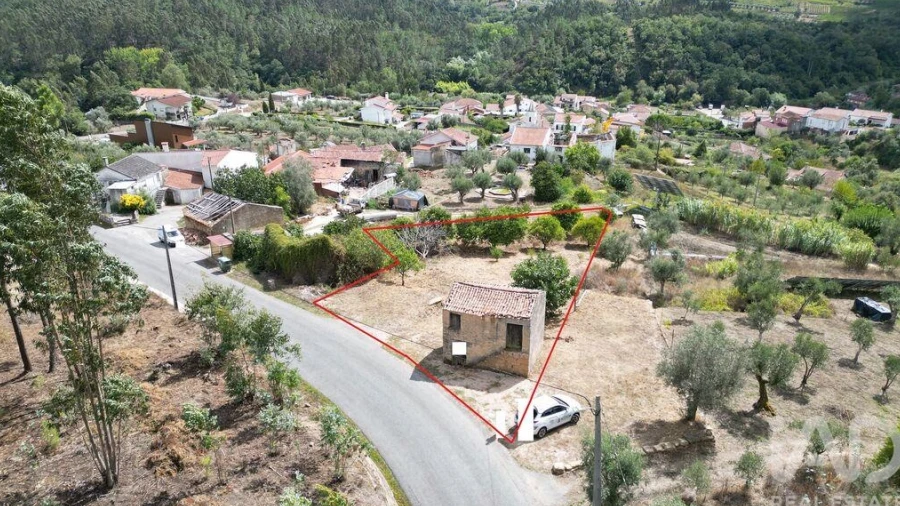 Armazém para Venda em Lamas