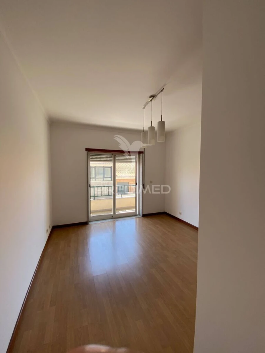 Apartamento T2 para Venda em Macedo de Cavaleiros Foto 3
