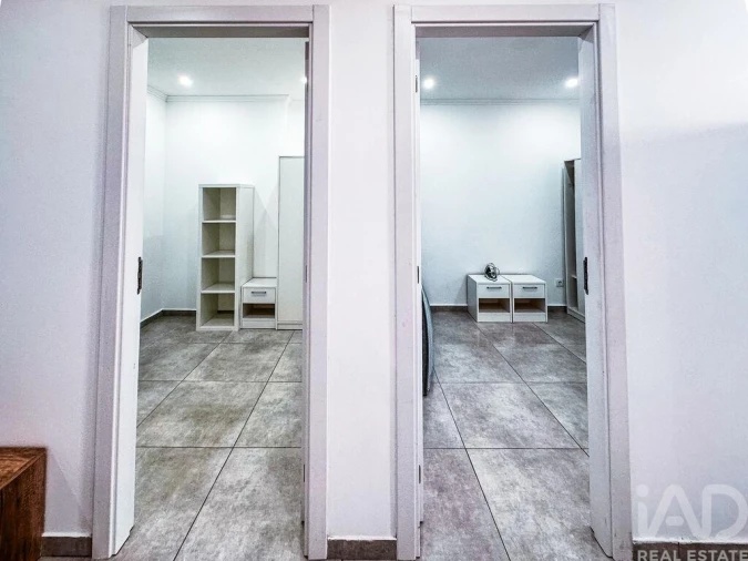 Apartamento T2 para Venda em Portimão Foto 24