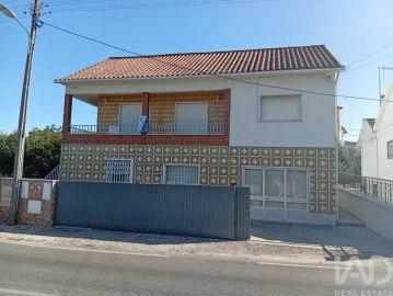 Moradia T3 para Venda em São Pedro de Tomar