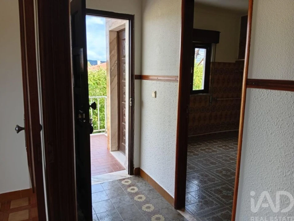 Moradia T3 para Venda em São Pedro de Tomar Foto 17