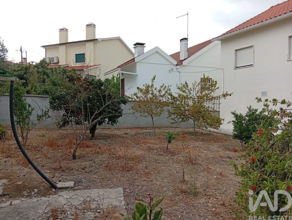 Moradia T3 para Venda em São Pedro de Tomar Foto 7