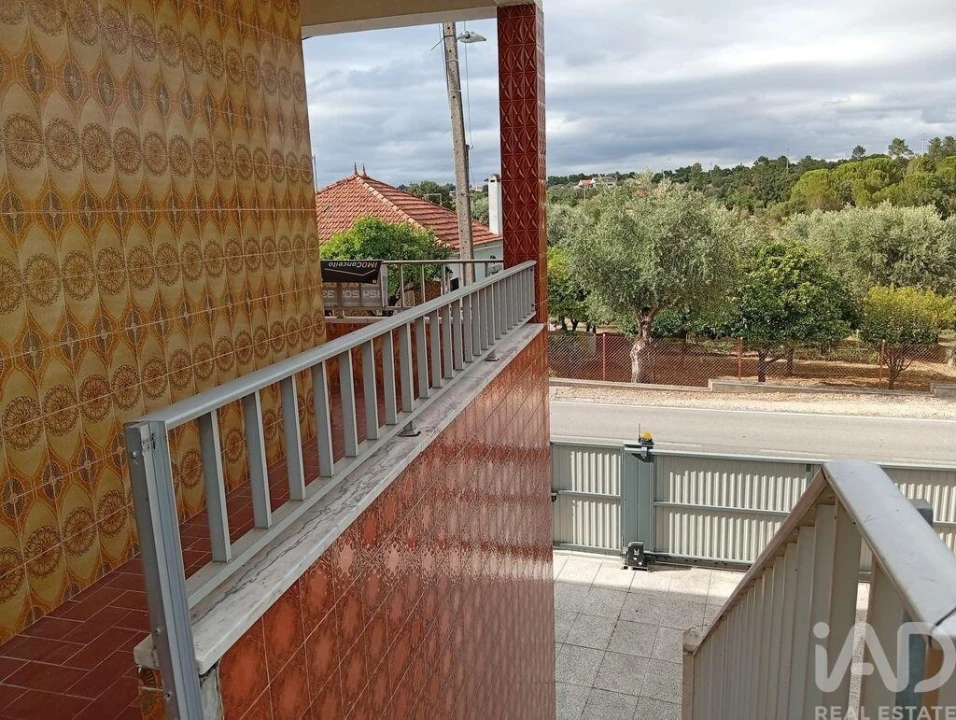 Moradia T3 para Venda em São Pedro de Tomar Foto 16