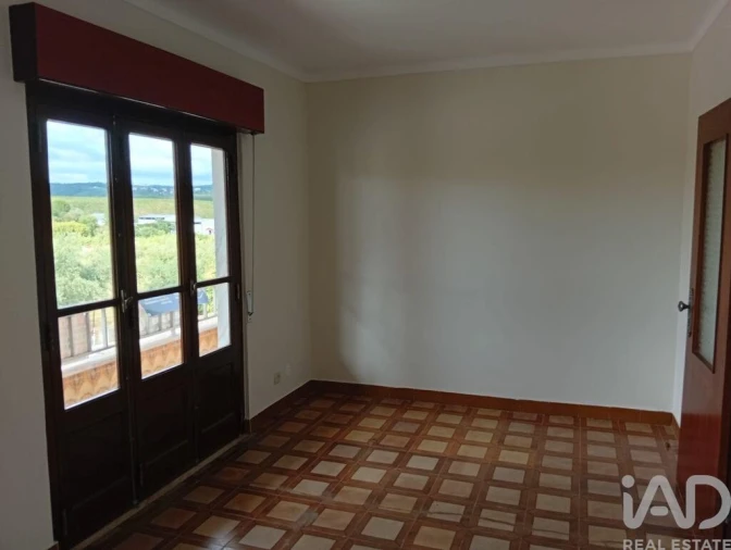 Moradia T3 para Venda em São Pedro de Tomar Foto 20