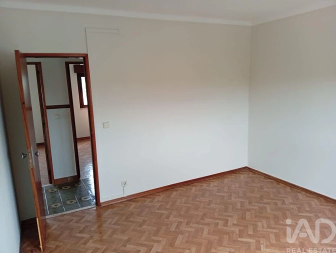 Moradia T3 para Venda em São Pedro de Tomar Foto 29
