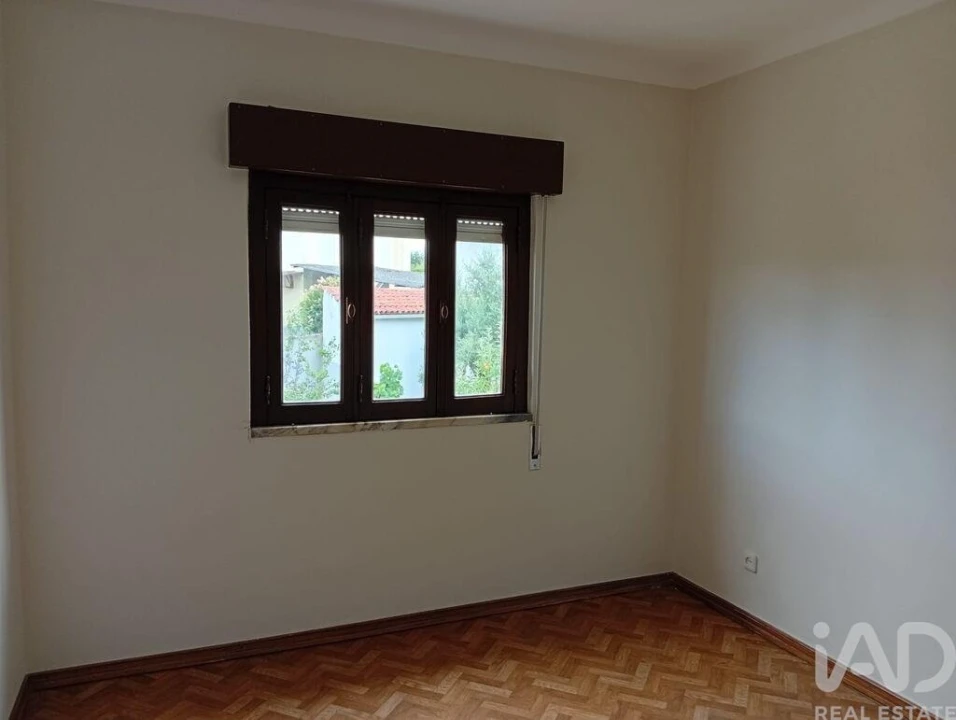 Moradia T3 para Venda em São Pedro de Tomar Foto 27