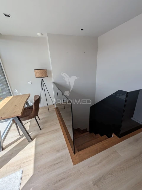 Apartamento T2 para Venda em Vila Nova de Famalicão e Calendário