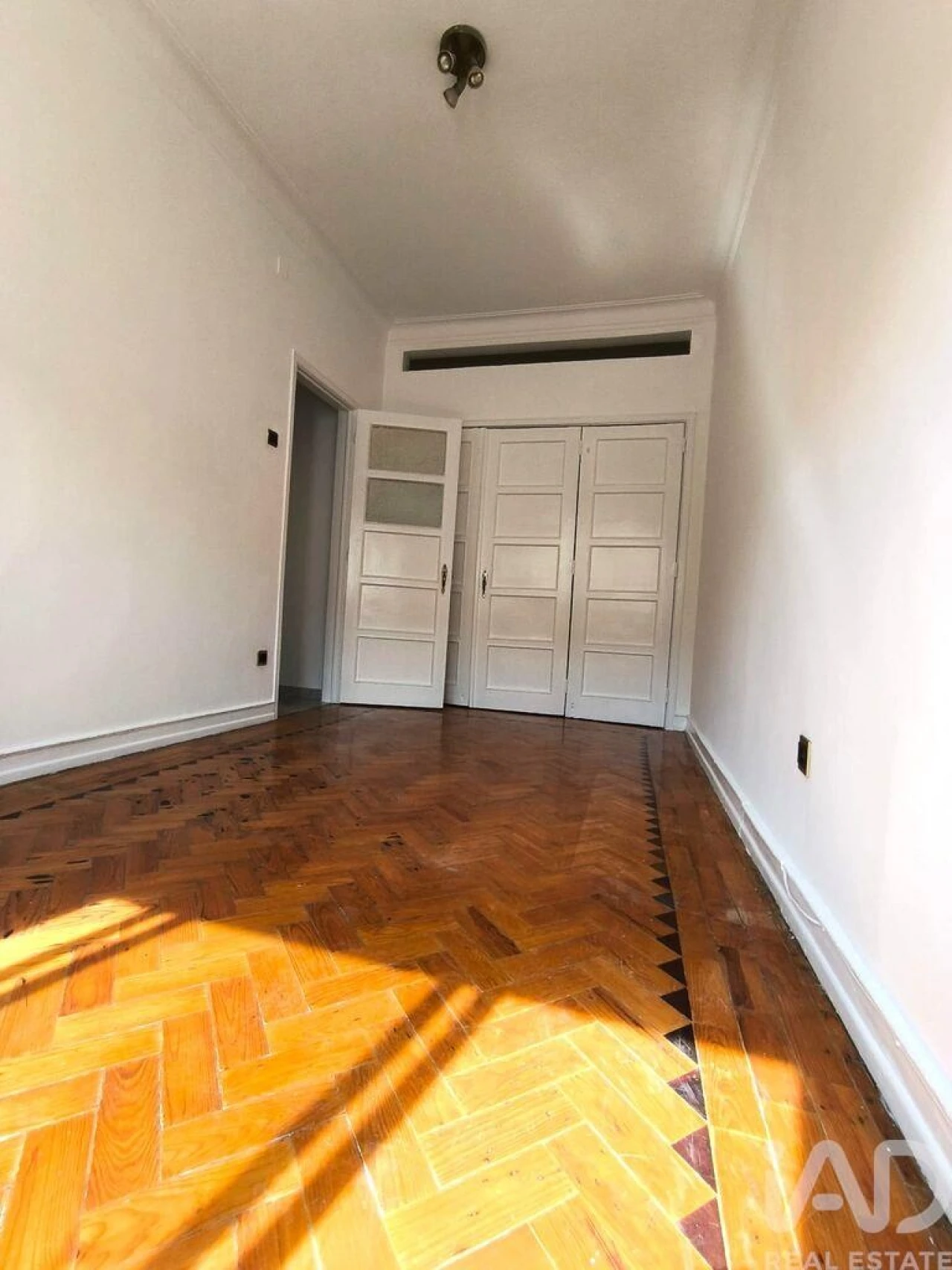 Apartamento T2 para Venda em Benfica Foto 5