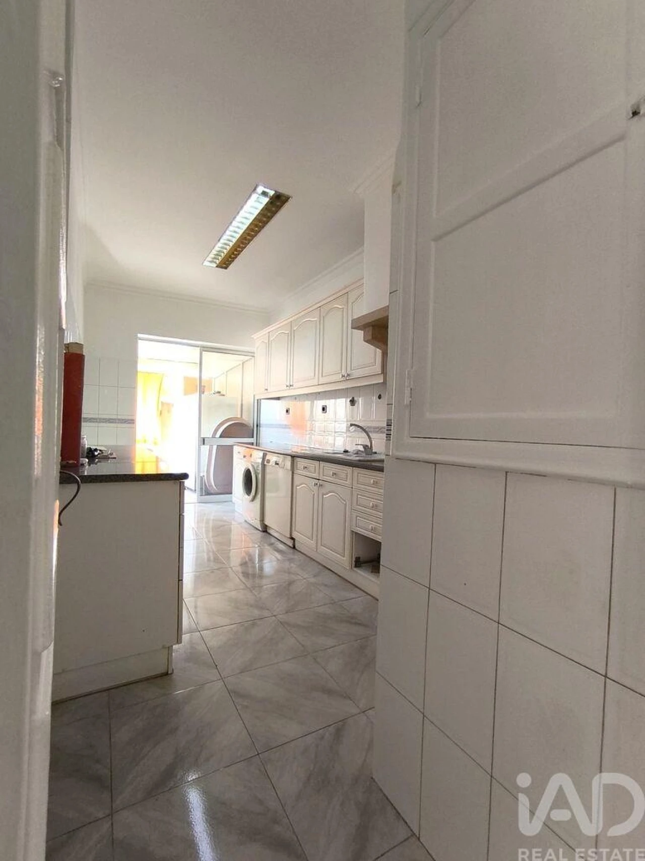 Apartamento T2 para Venda em Benfica Foto 11