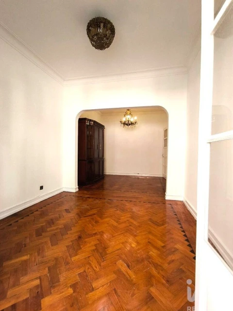 Apartamento T2 para Venda em Benfica