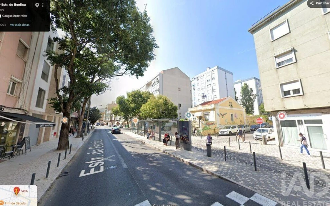 Apartamento T2 para Venda em Benfica Foto 2