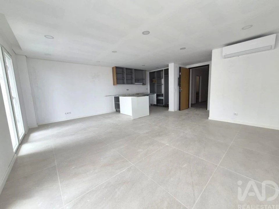 Apartamento T3 para Venda em Palmela Foto 2