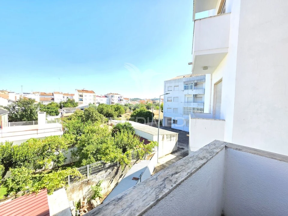 Apartamento T2 para Venda em São João Baptista Foto 8