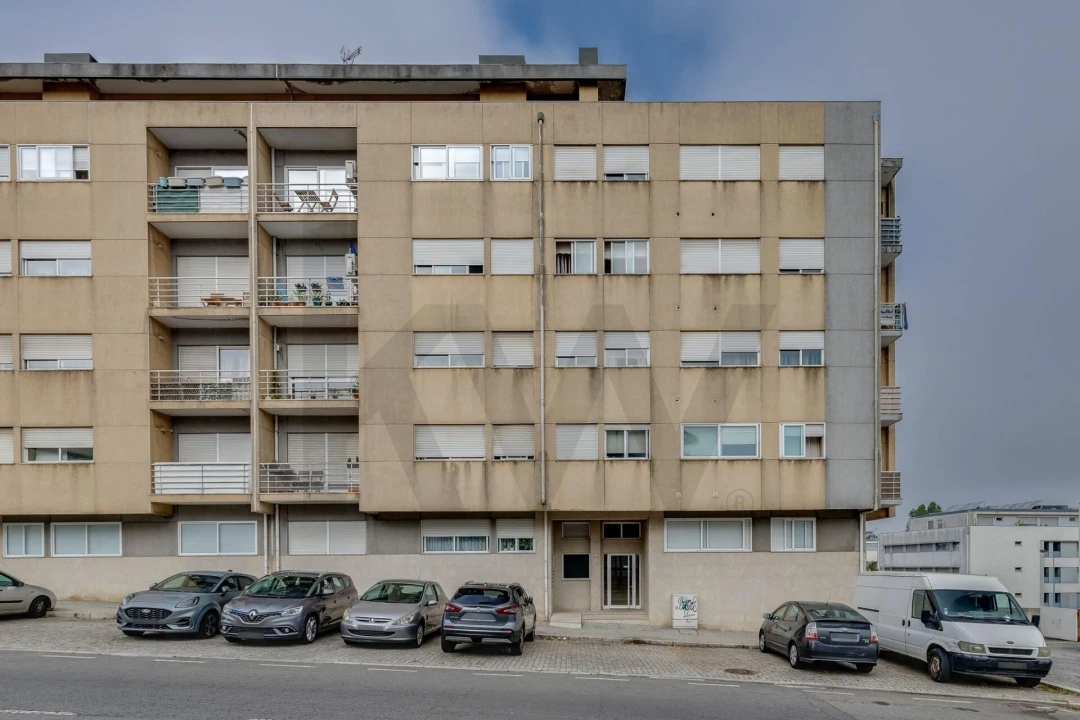 Apartamento T2 para Venda em Aguas Santas Foto 35