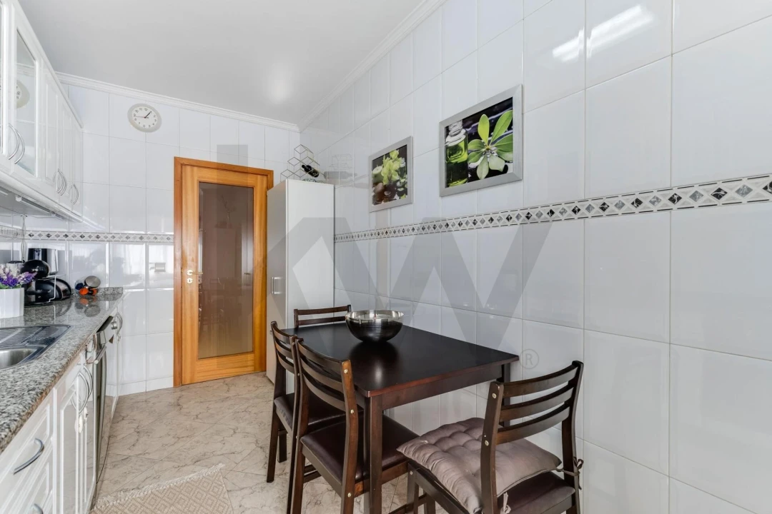 Apartamento T2 para Venda em Aguas Santas Foto 12