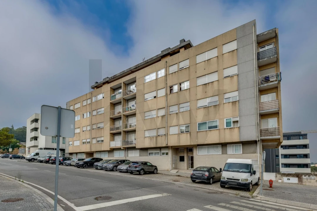 Apartamento T2 para Venda em Aguas Santas Foto 36