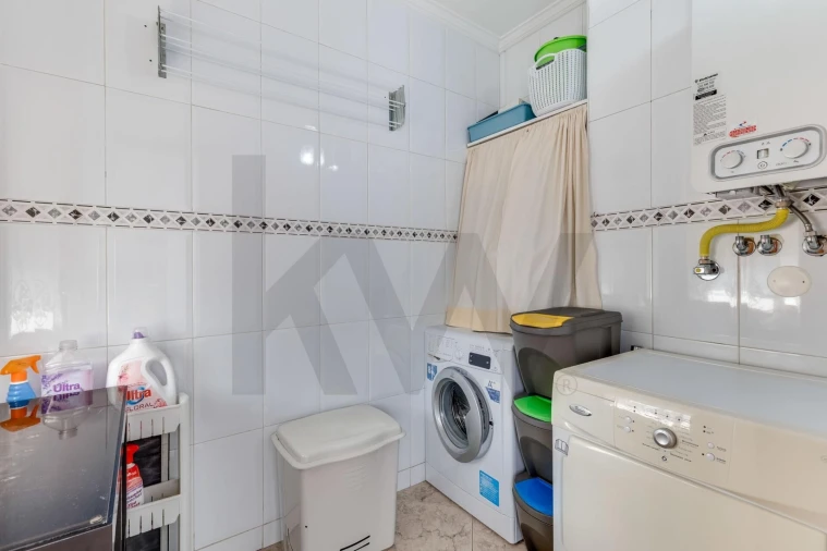 Apartamento T2 para Venda em Aguas Santas Foto 13