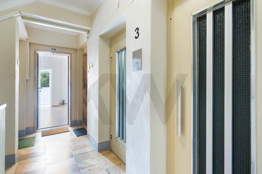Apartamento T1 para Arrendamento em Alfragide Foto 15