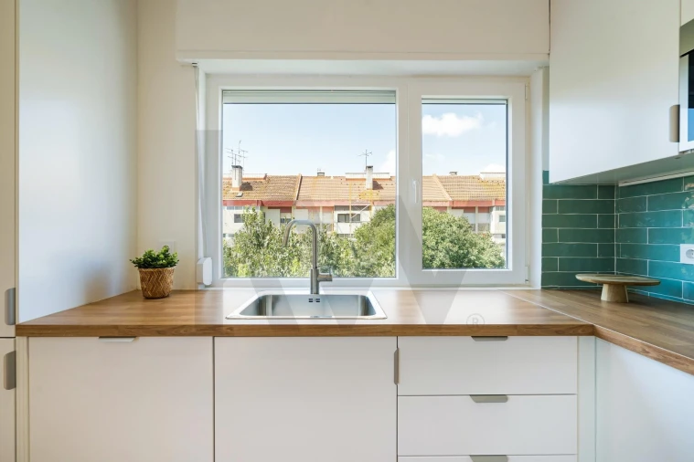 Apartamento T1 para Arrendamento em Alfragide Foto 7