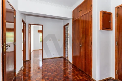 Apartamento T3 para Venda em Alfragide