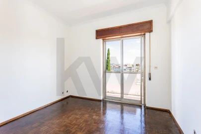 Apartamento T3 para Venda em Alfragide