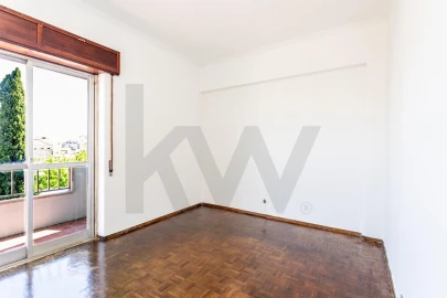 Apartamento T3 para Venda em Alfragide