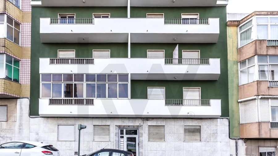 Apartamento T3 para Venda em Alfragide