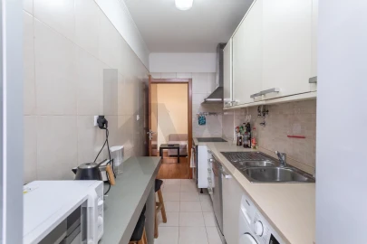 Apartamento T3 para Arrendamento em Benfica