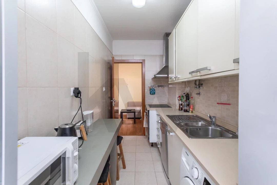 Apartamento T3 para Arrendamento em Benfica Foto 22