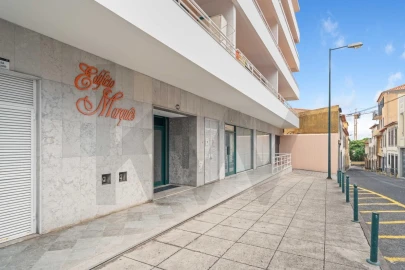 Apartamento T1 para Arrendamento em Funchal (São Pedro)
