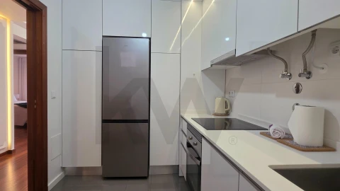 Apartamento T1 para Arrendamento em Funchal (São Pedro)