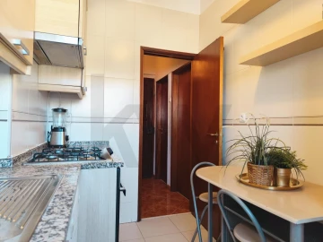 Apartamento T2 para Arrendamento em Odivelas