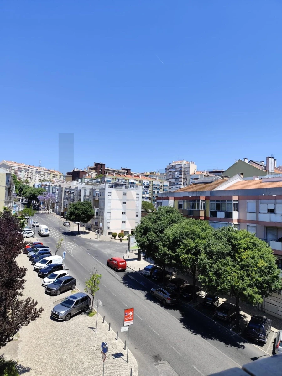 Apartamento T2 para Arrendamento em Odivelas Foto 14
