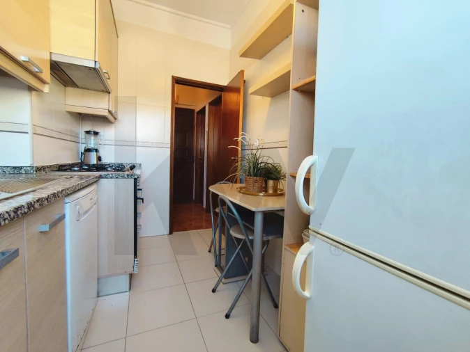Apartamento T2 para Arrendamento em Odivelas Foto 2