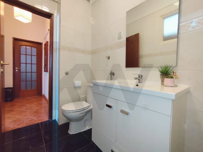 Apartamento T2 para Arrendamento em Odivelas Foto 11